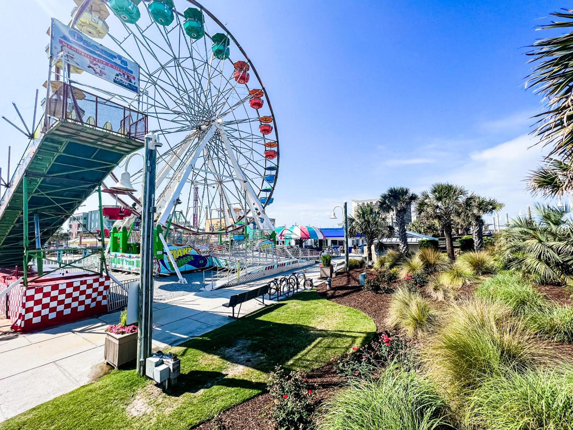 Cozy Beach Condo Sleeps 6 Pool Carolina Beach Exteriör bild