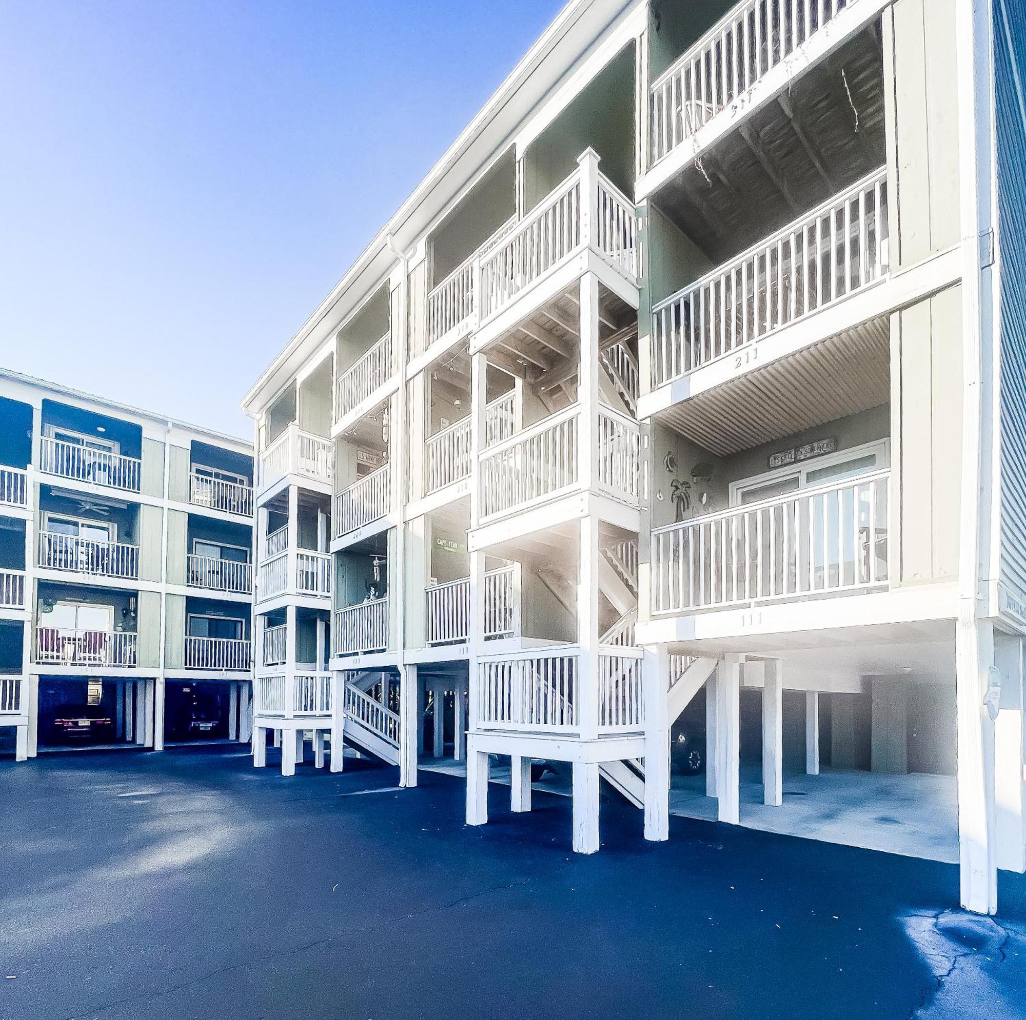 Cozy Beach Condo Sleeps 6 Pool Carolina Beach Exteriör bild