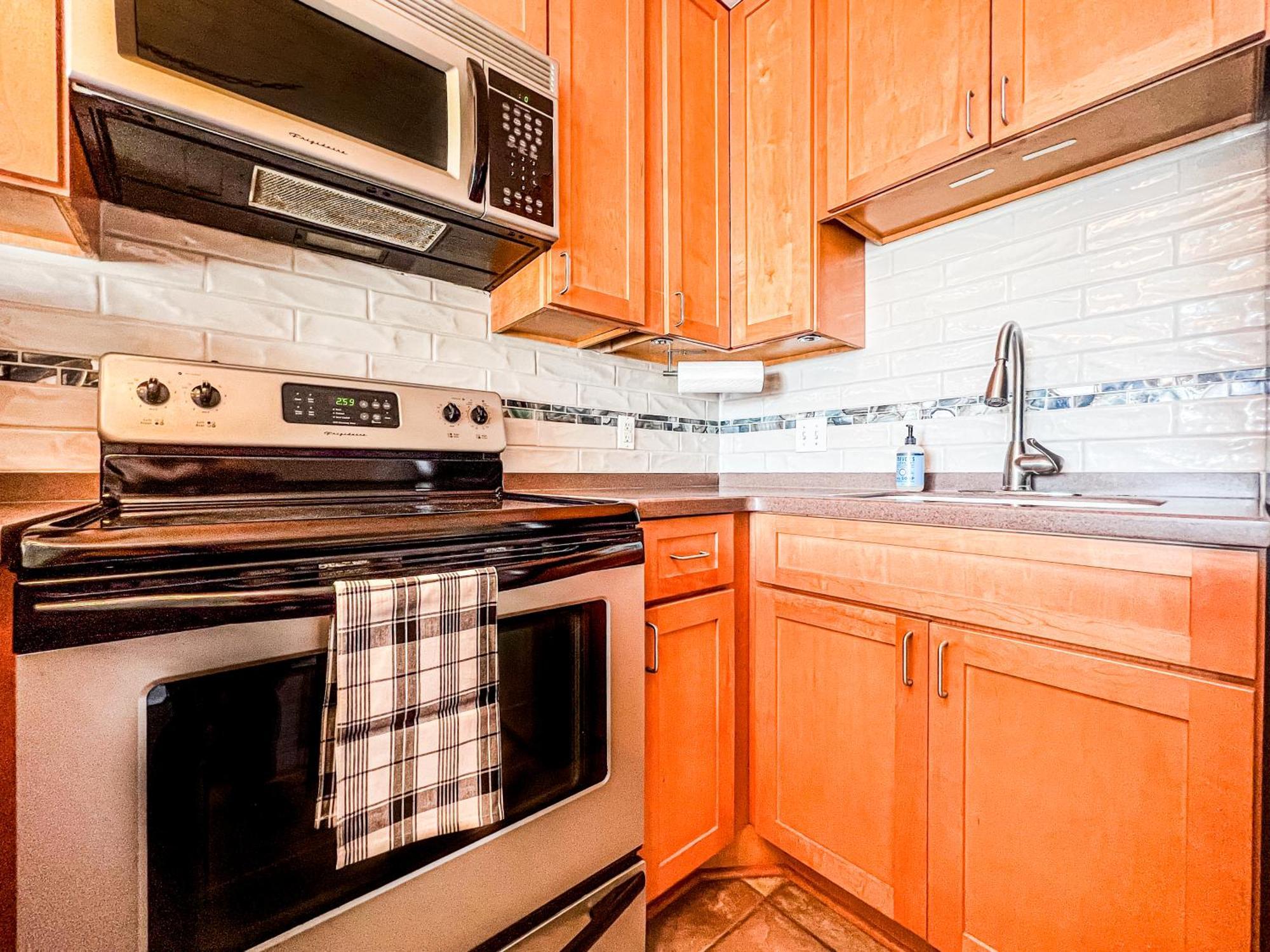 Cozy Beach Condo Sleeps 6 Pool Carolina Beach Exteriör bild