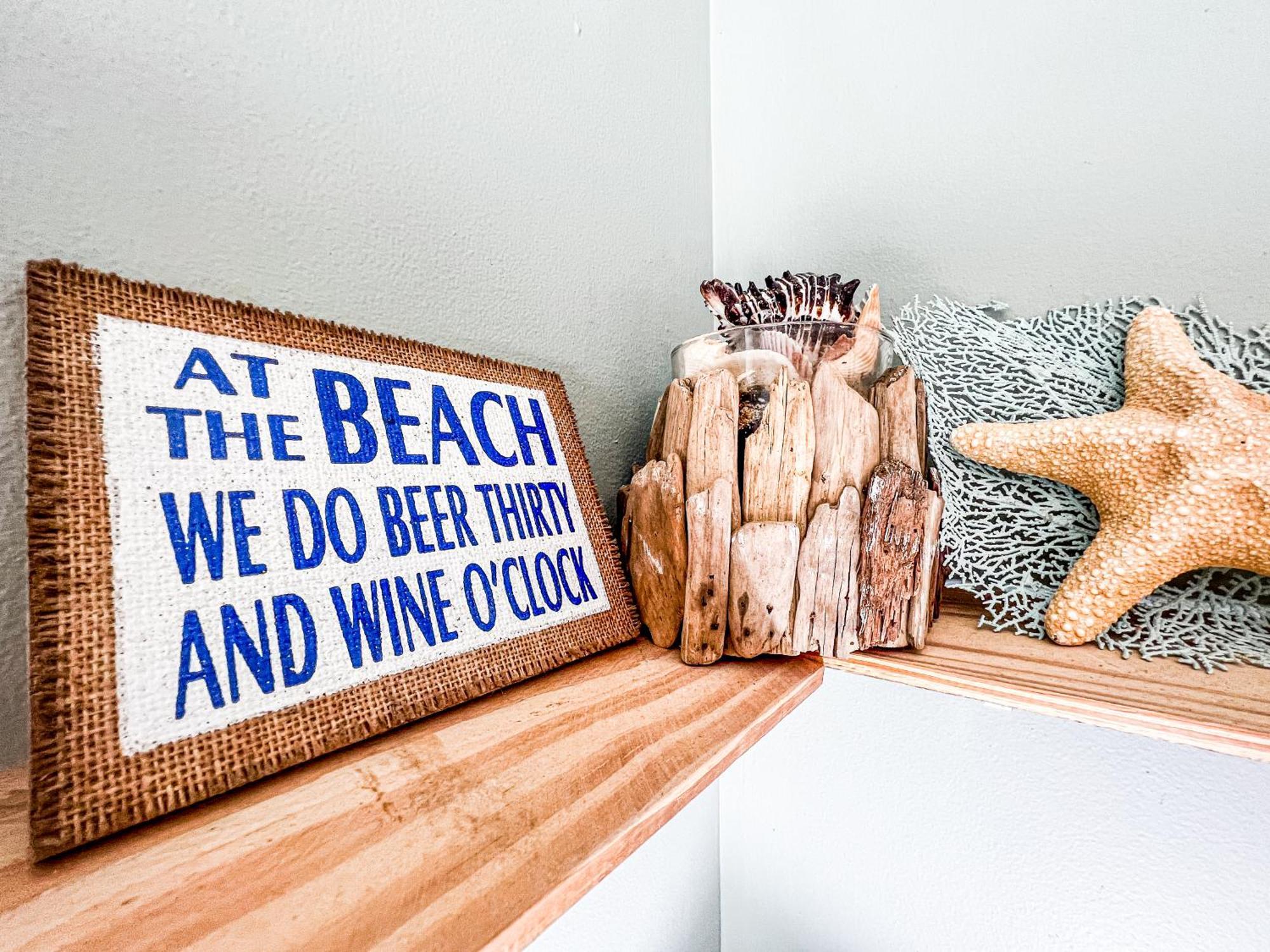 Cozy Beach Condo Sleeps 6 Pool Carolina Beach Exteriör bild